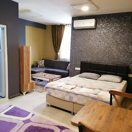 Aziz Apartment Antalya