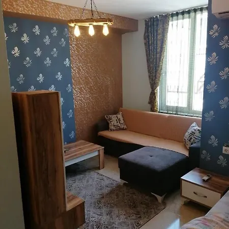 Aziz Apartment *